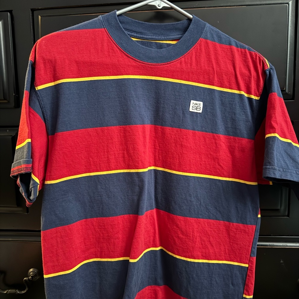 cutest NIKE tee!